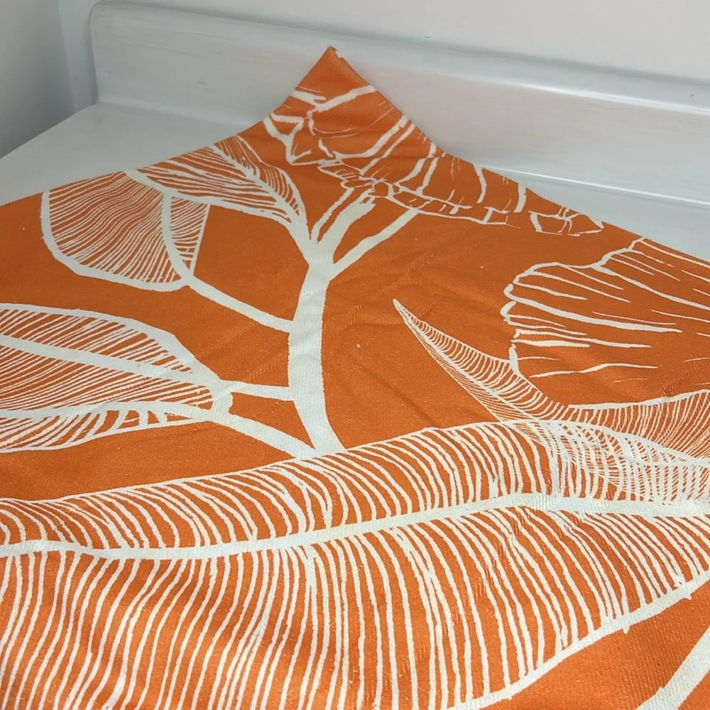summer & rose 🏖️ Beach Roundie Round Orange Pool Towel Blanket Sarong Wrap NWT